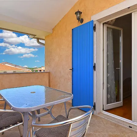 House Golubovo 2326 Holiday home