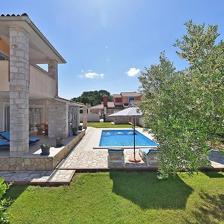 Holiday home House Golubovo 2326