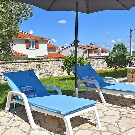 House Golubovo 2326 Holiday home *