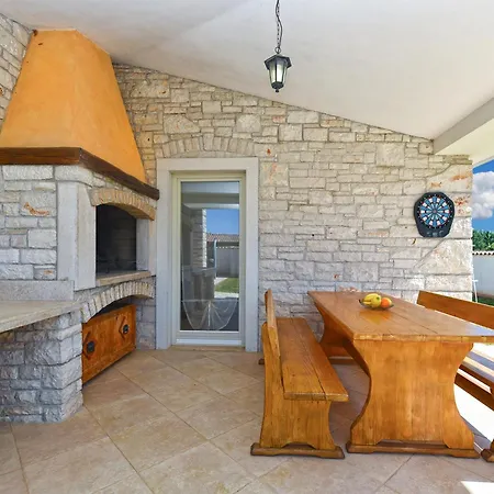 House Golubovo 2326