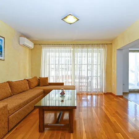 Holiday home House Golubovo 2326 Mednjan