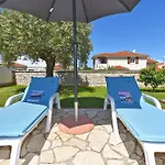 Дом отдыха House Golubovo 2326 Mednjan