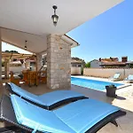 House Golubovo 2326