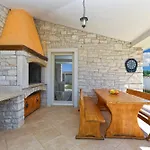 House Golubovo 2326